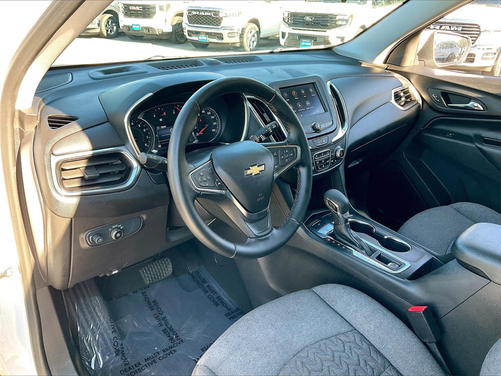 2024 Chevrolet Equinox LT - Photo 8