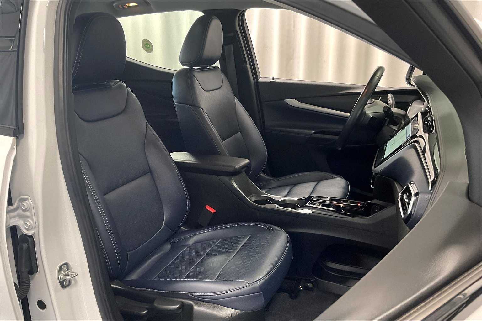2022 Chevrolet Bolt EUV Premier - Photo 11