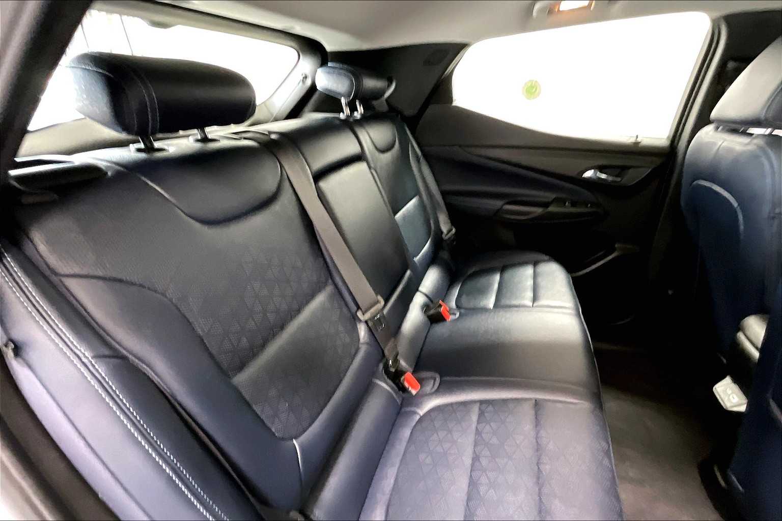 2022 Chevrolet Bolt EUV Premier - Photo 16