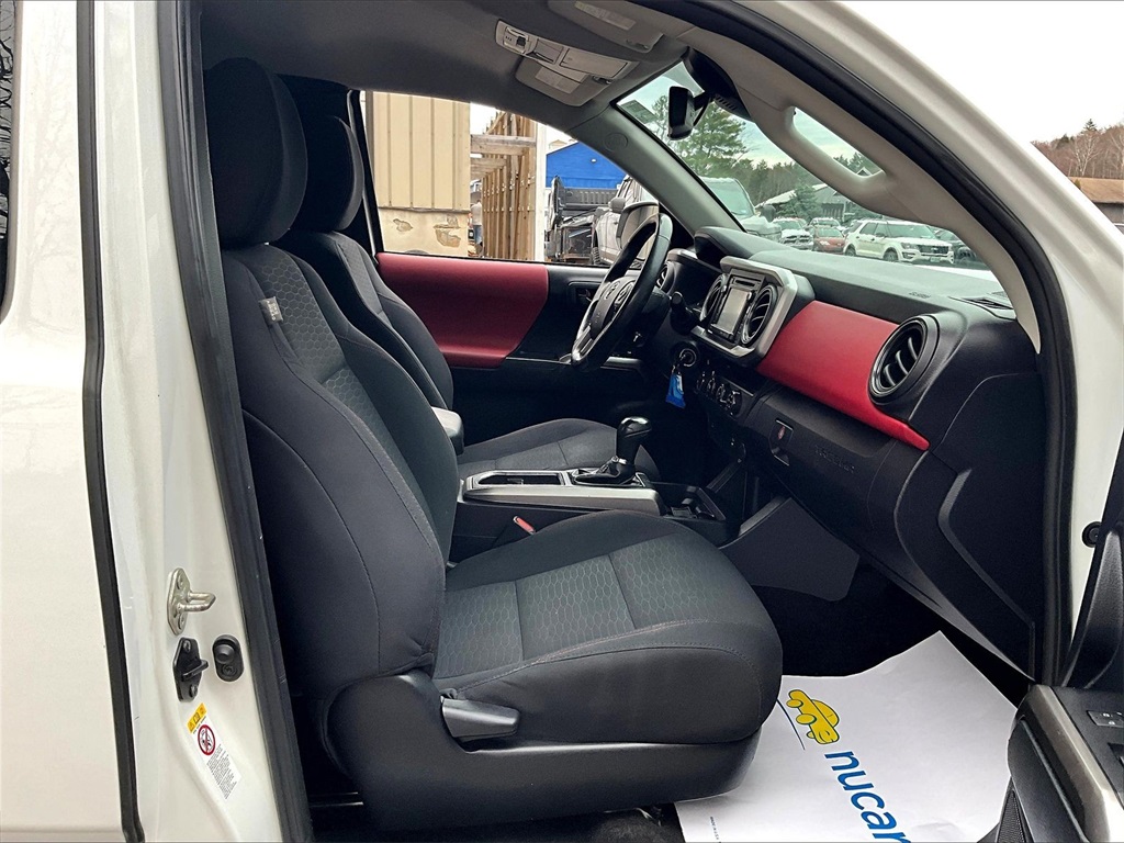 2018 Toyota Tacoma SR5 - Photo 14