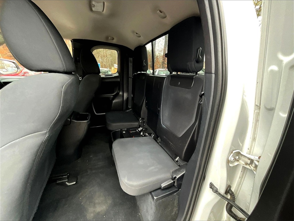 2018 Toyota Tacoma SR5 - Photo 15