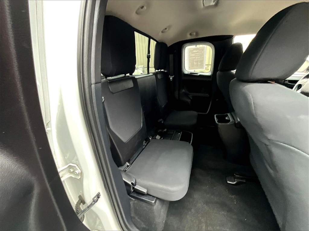 2018 Toyota Tacoma SR5 - Photo 16