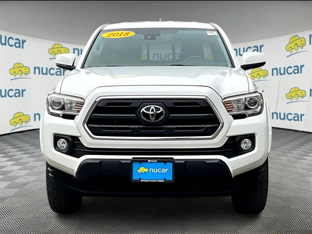 2018 Toyota Tacoma SR5 - Photo 2