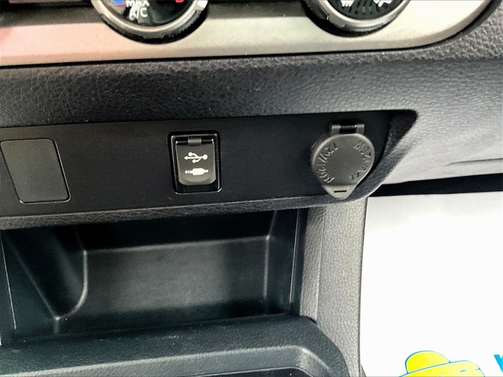 2018 Toyota Tacoma SR5 - Photo 27