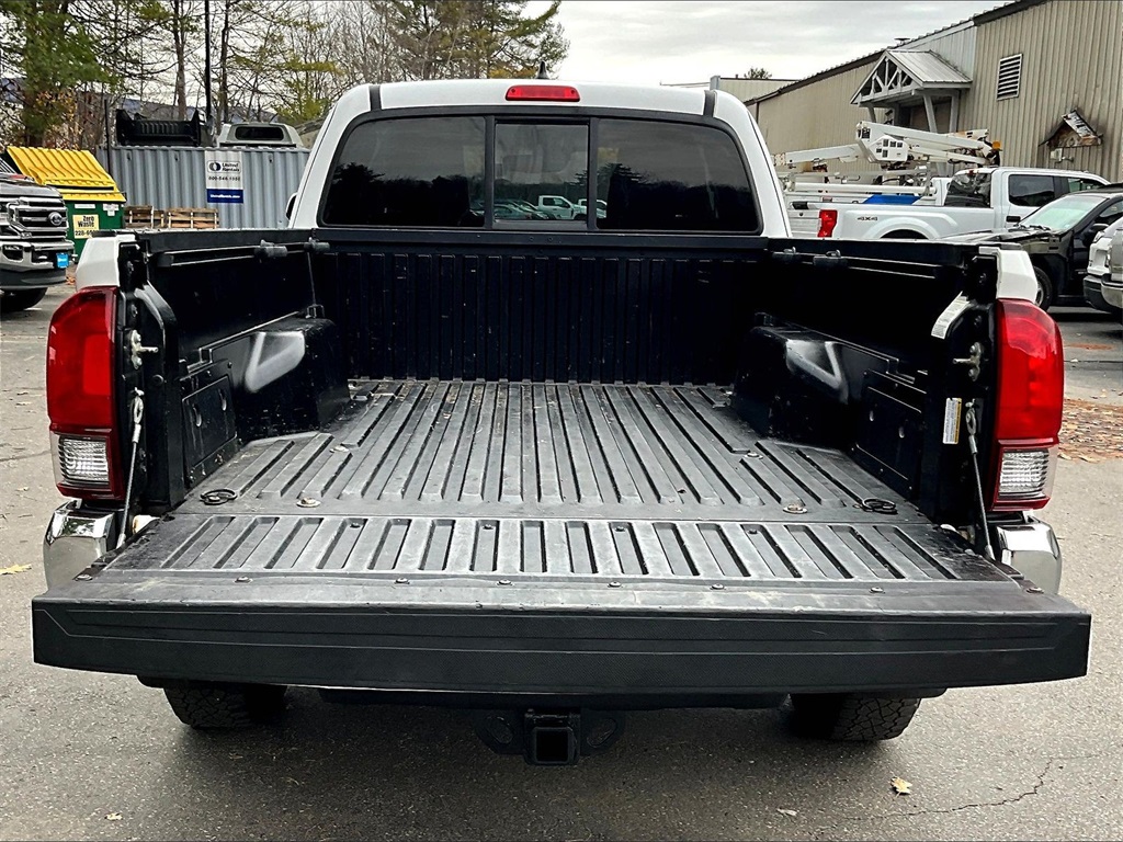 2018 Toyota Tacoma SR5 - Photo 31