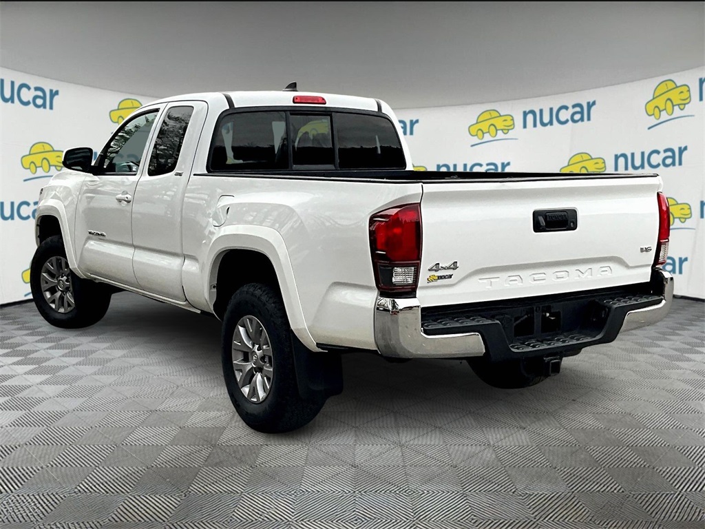 2018 Toyota Tacoma SR5 - Photo 4