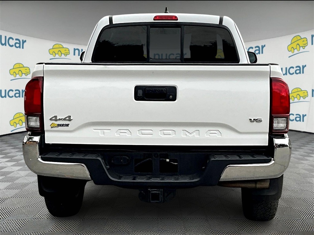 2018 Toyota Tacoma SR5 - Photo 5