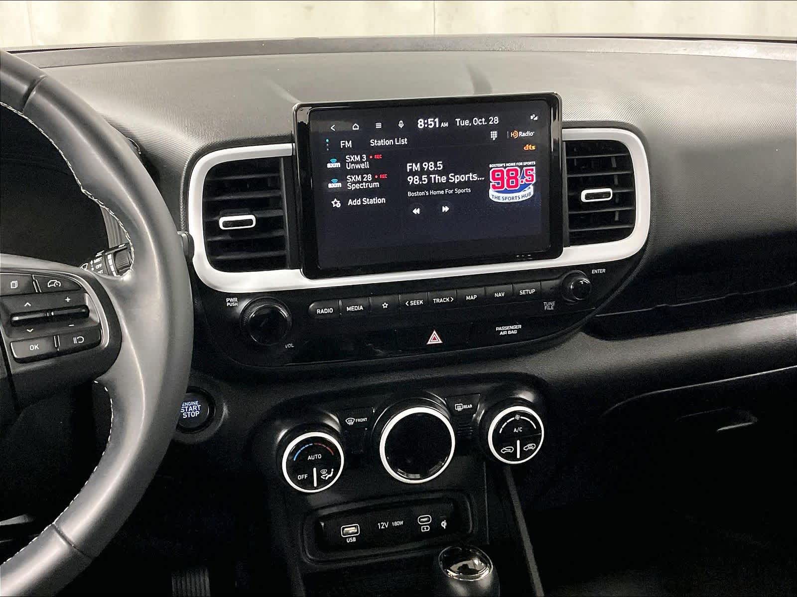 2024 Hyundai Venue Limited - Photo 19