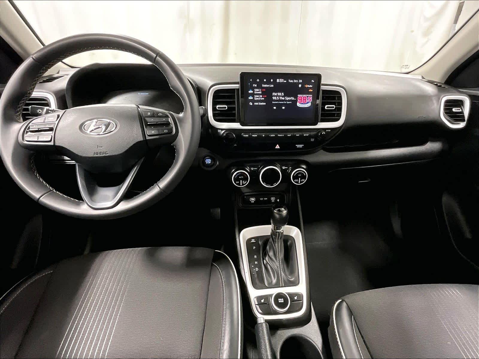 2024 Hyundai Venue Limited - Photo 22