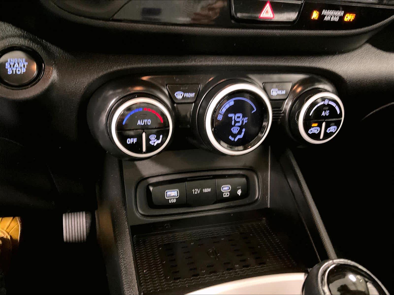 2024 Hyundai Venue Limited - Photo 26