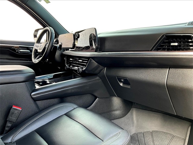 2025 Chevrolet Tahoe Z71 - Photo 13