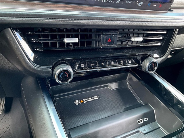 2025 Chevrolet Tahoe Z71 - Photo 24