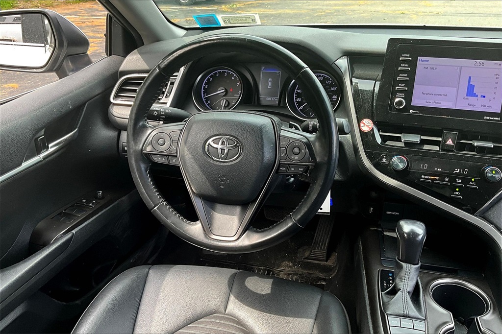 2022 Toyota Camry SE - Photo 24