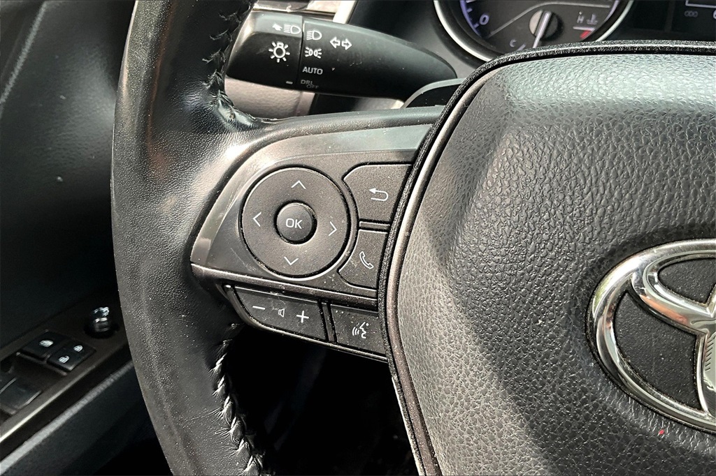 2022 Toyota Camry SE - Photo 30