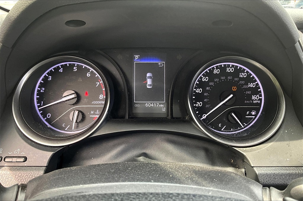 2022 Toyota Camry SE - Photo 32