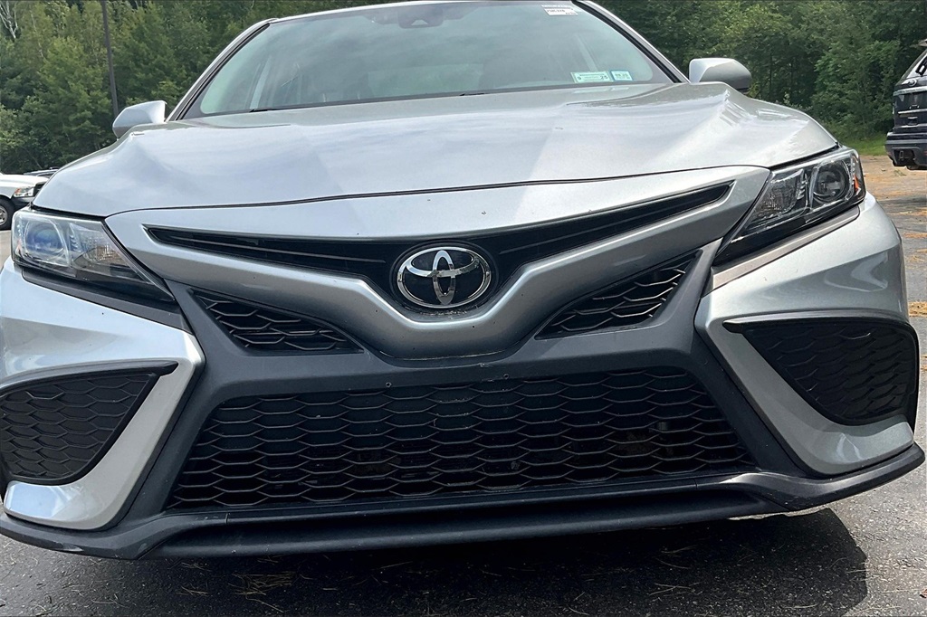 2022 Toyota Camry SE - Photo 38