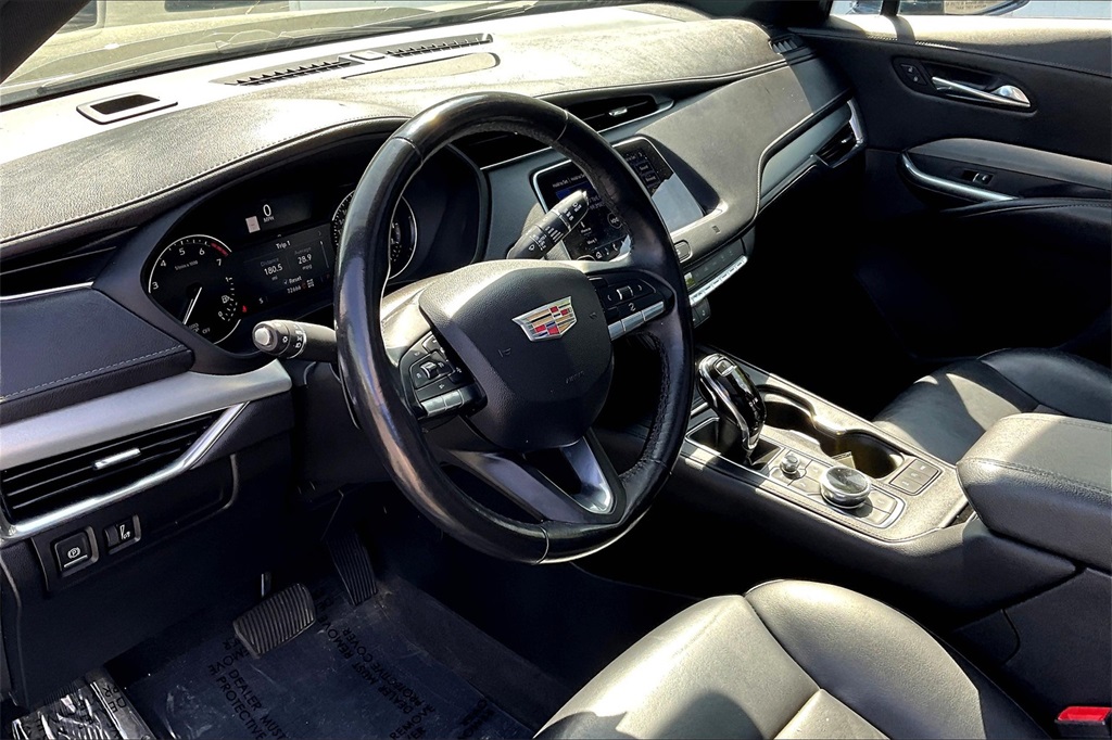 2020 Cadillac XT4 Premium Luxury - Photo 8