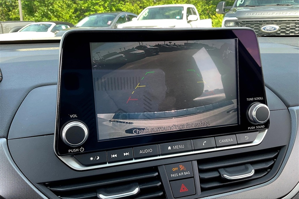 2023 Nissan Altima 2.5 SR - Photo 18