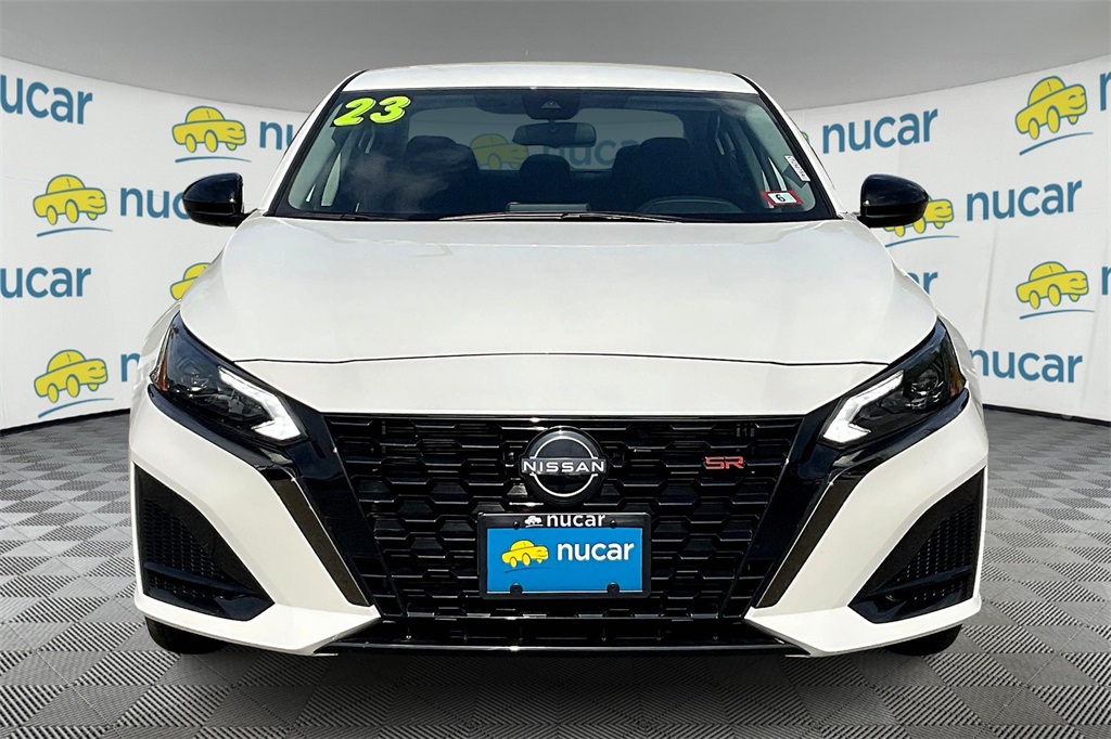 2023 Nissan Altima 2.5 SR - Photo 2