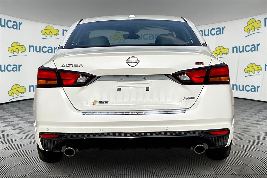 2023 Nissan Altima 2.5 SR - Photo 5