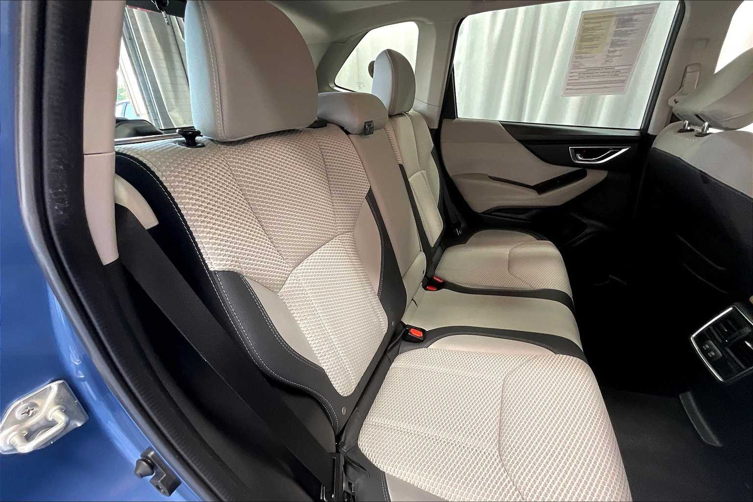 2021 Subaru Forester Premium - Photo 16