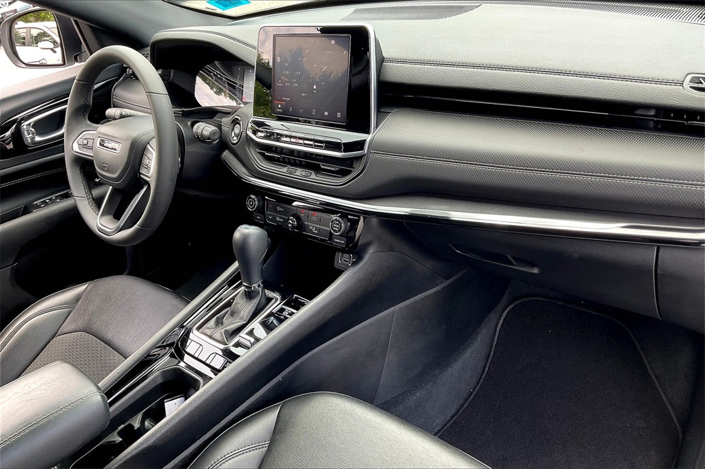 2022 Jeep Compass Altitude - Photo 13