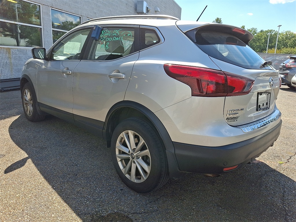 2019 Nissan Rogue Sport SV - Photo 5