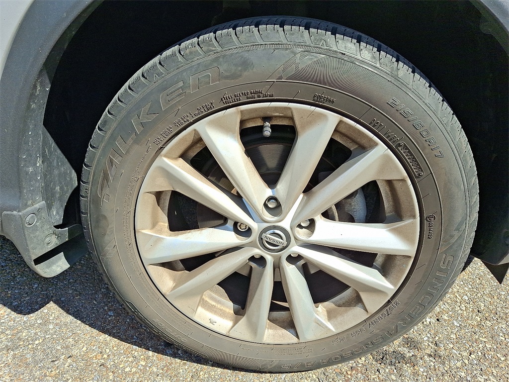 2019 Nissan Rogue Sport SV - Photo 9