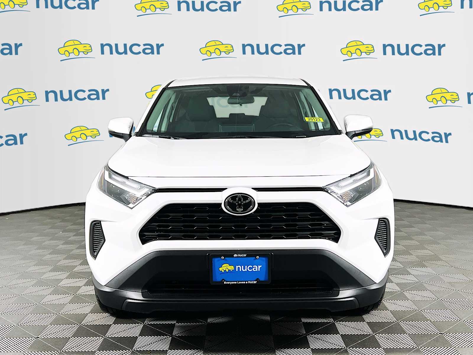 2025 Toyota RAV4 LE - Photo 2