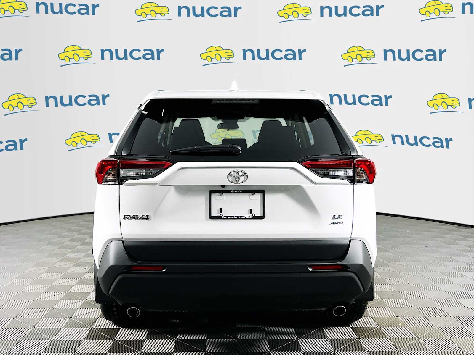 2025 Toyota RAV4 LE - Photo 5