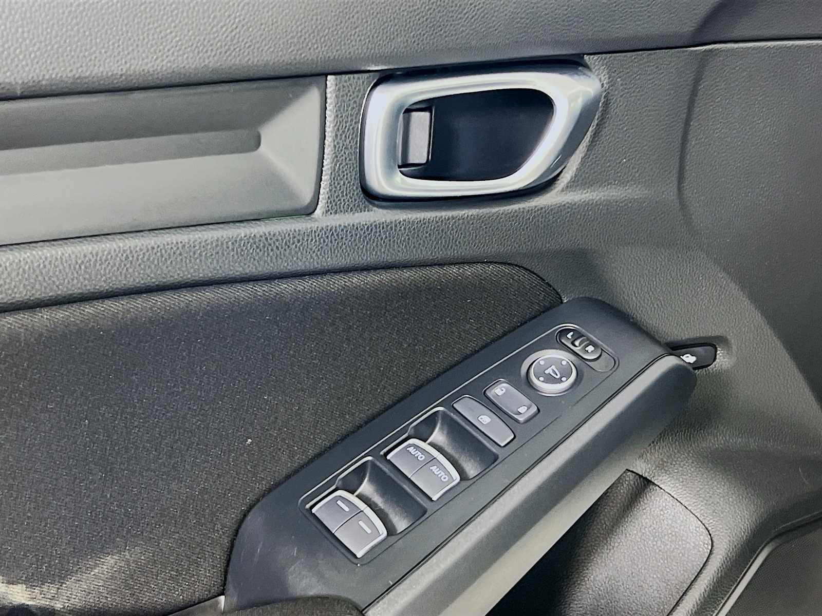 2024 Honda Civic Sport - Photo 17
