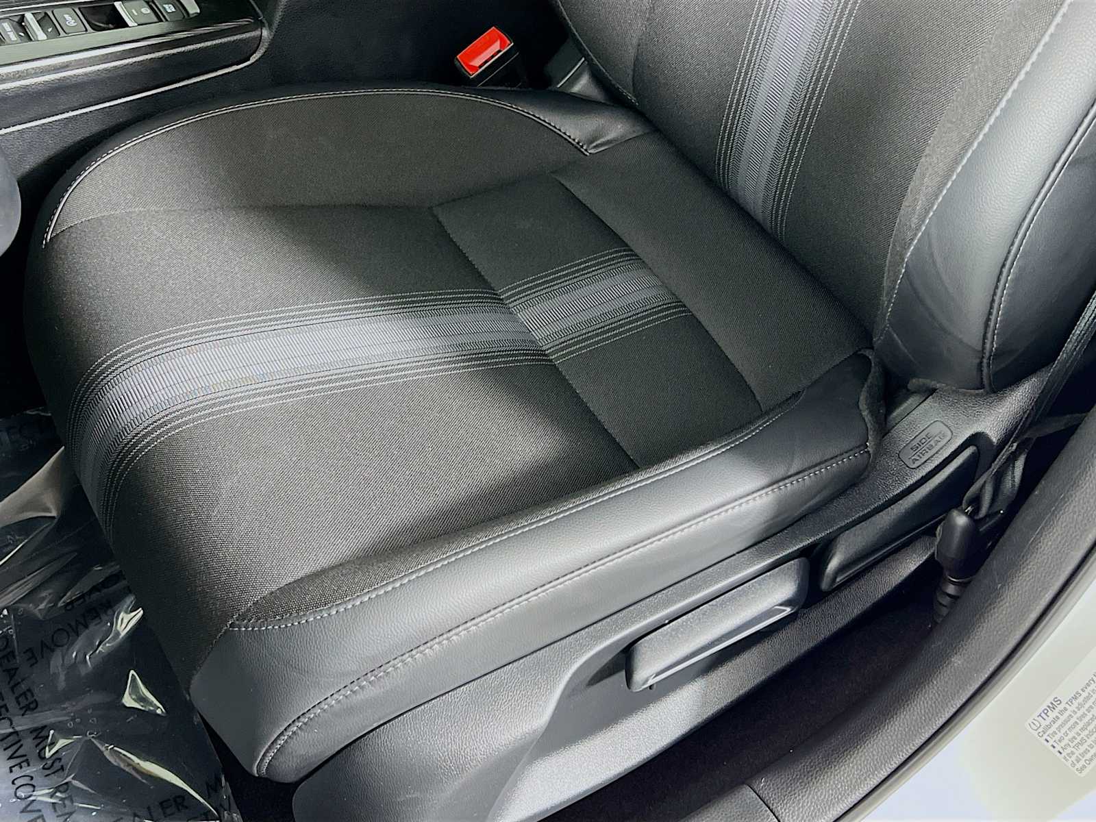 2024 Honda Civic Sport - Photo 19