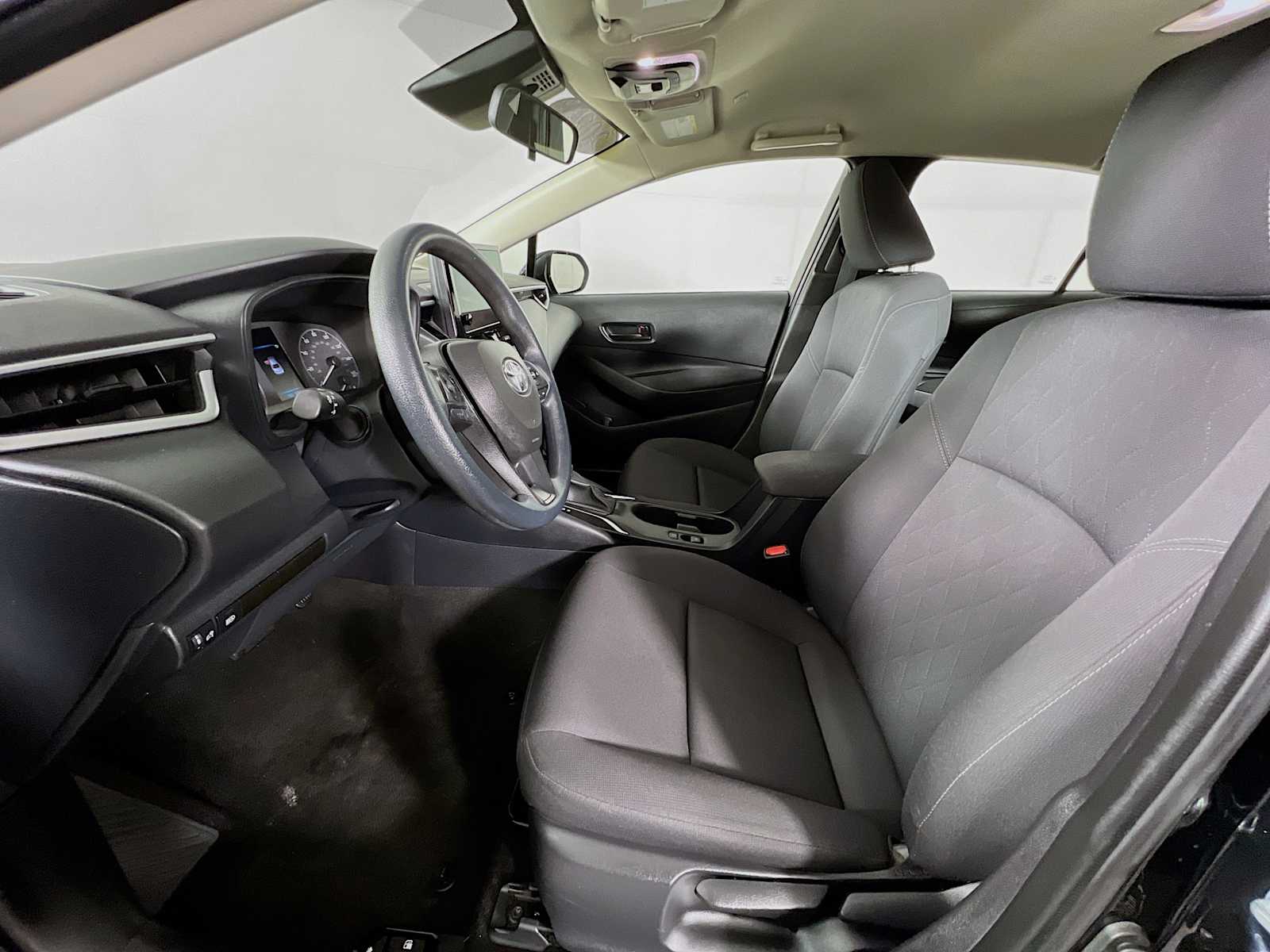 2023 Toyota Corolla LE - Photo 20