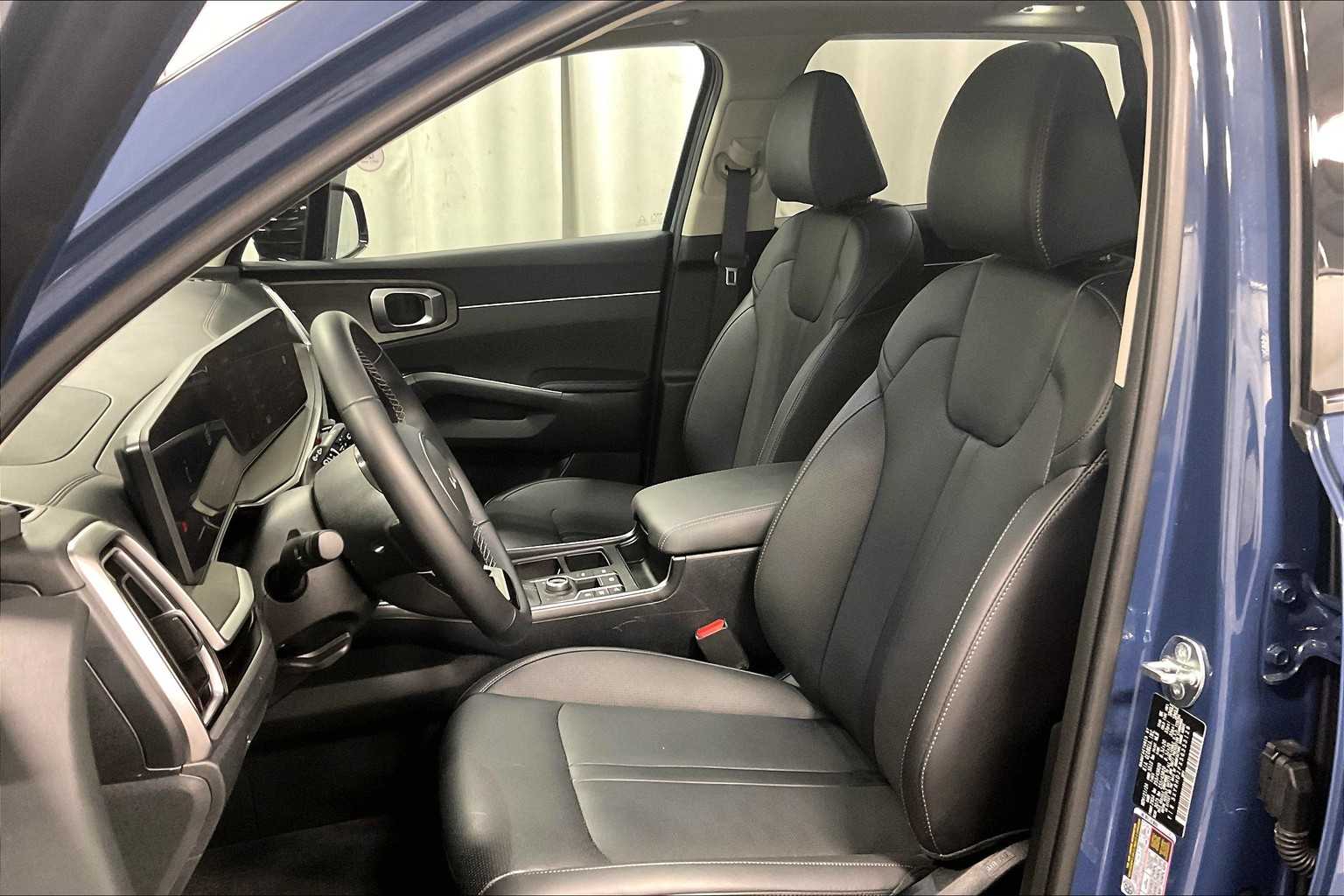 2025 Kia Sorento X-Line EX - Photo 10