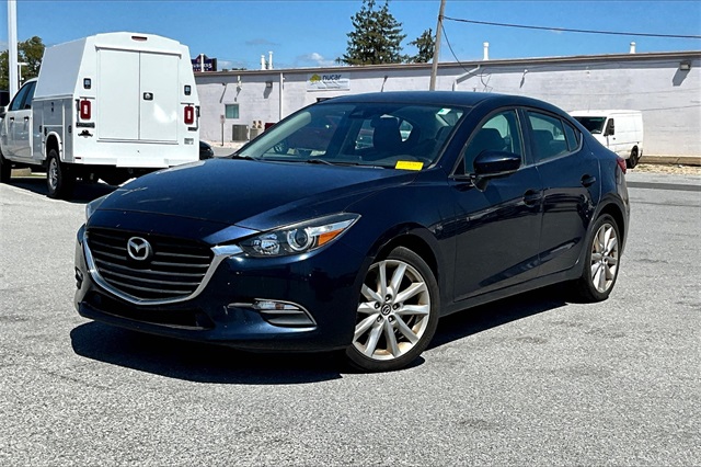 2017 Mazda Mazda3 Touring - Photo 2