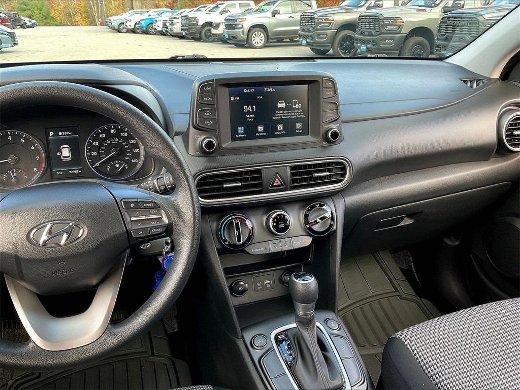 2021 Hyundai Kona SE - Photo 17