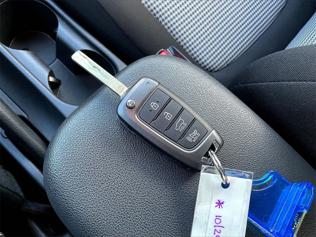 2021 Hyundai Kona SE - Photo 26