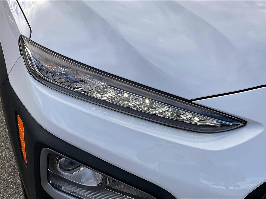 2021 Hyundai Kona SE - Photo 28