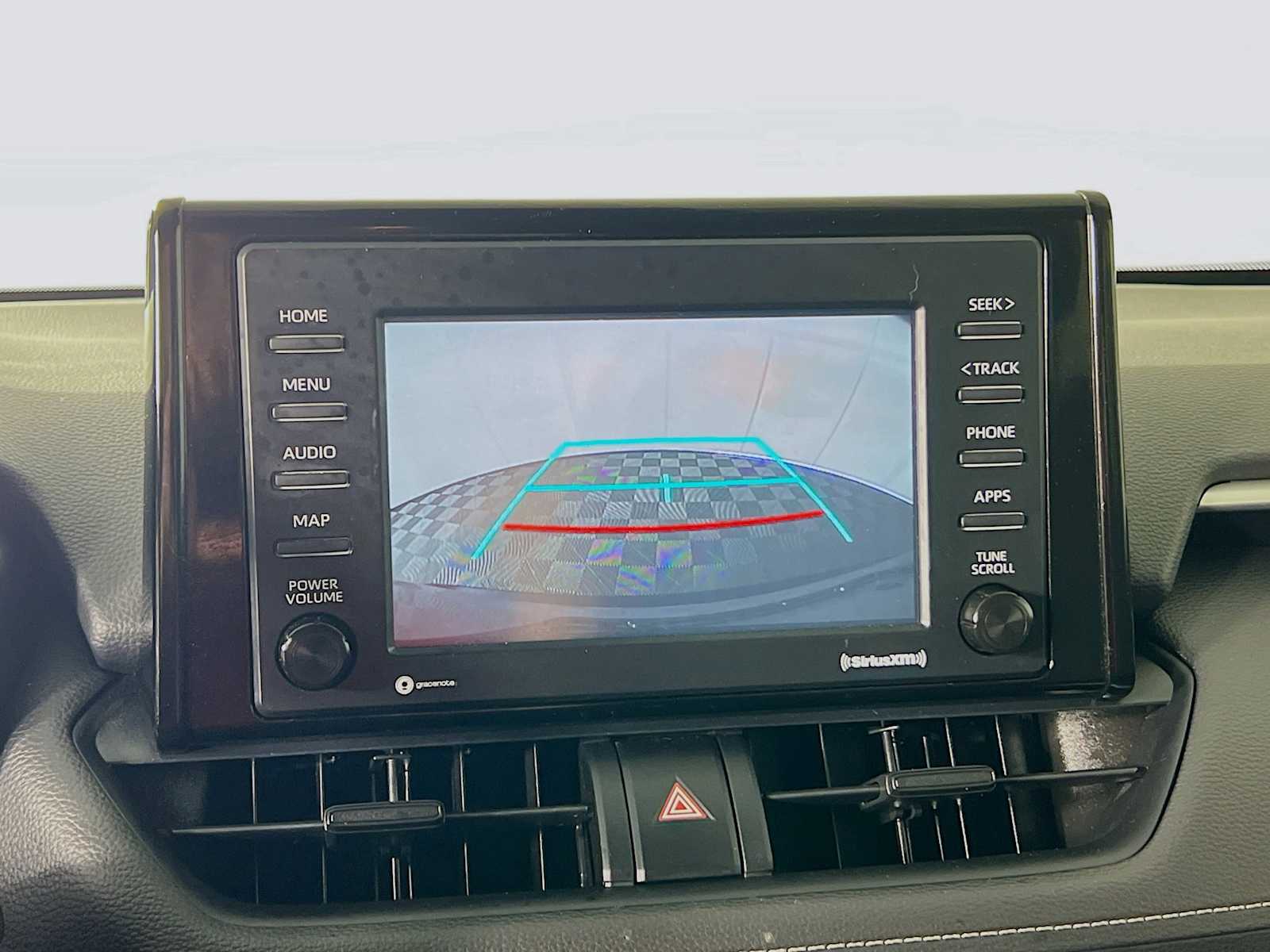 2021 Toyota RAV4 XLE - Photo 13