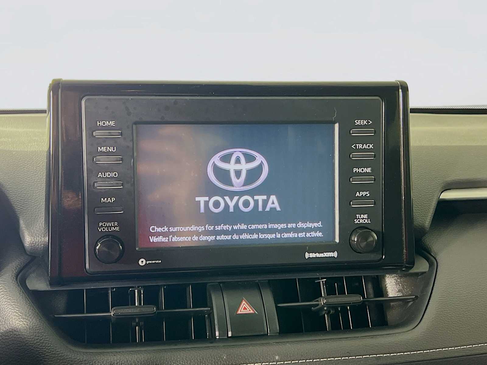 2021 Toyota RAV4 XLE - Photo 14