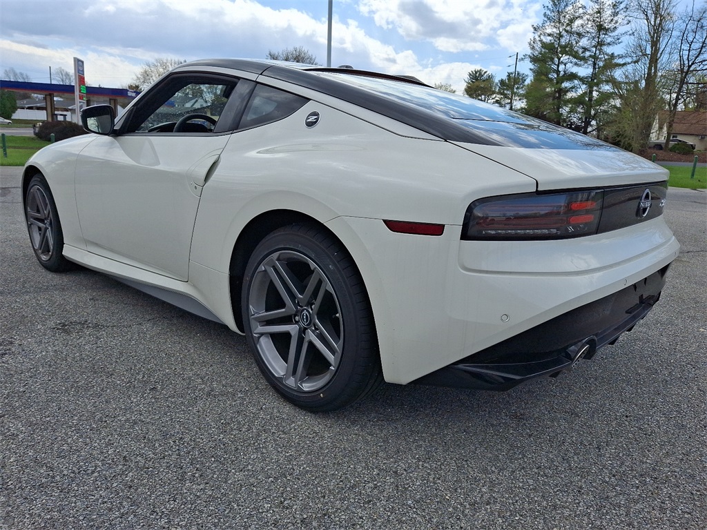 2025 Nissan Z Sport - Photo 3
