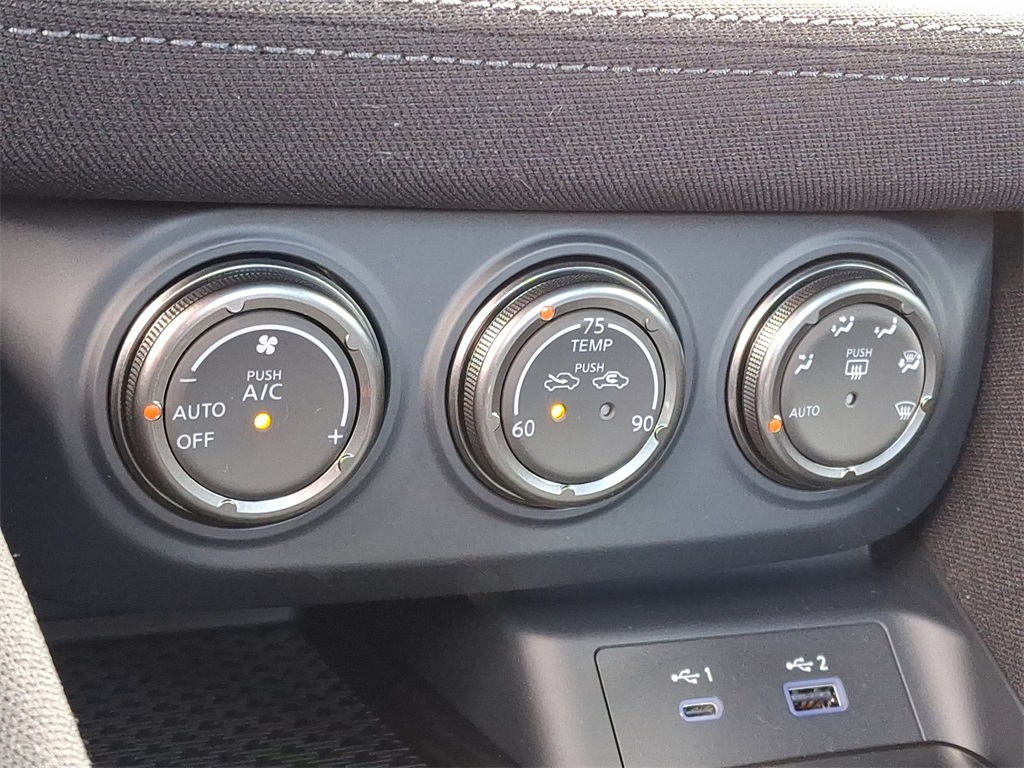 2025 Nissan Z Sport - Photo 10