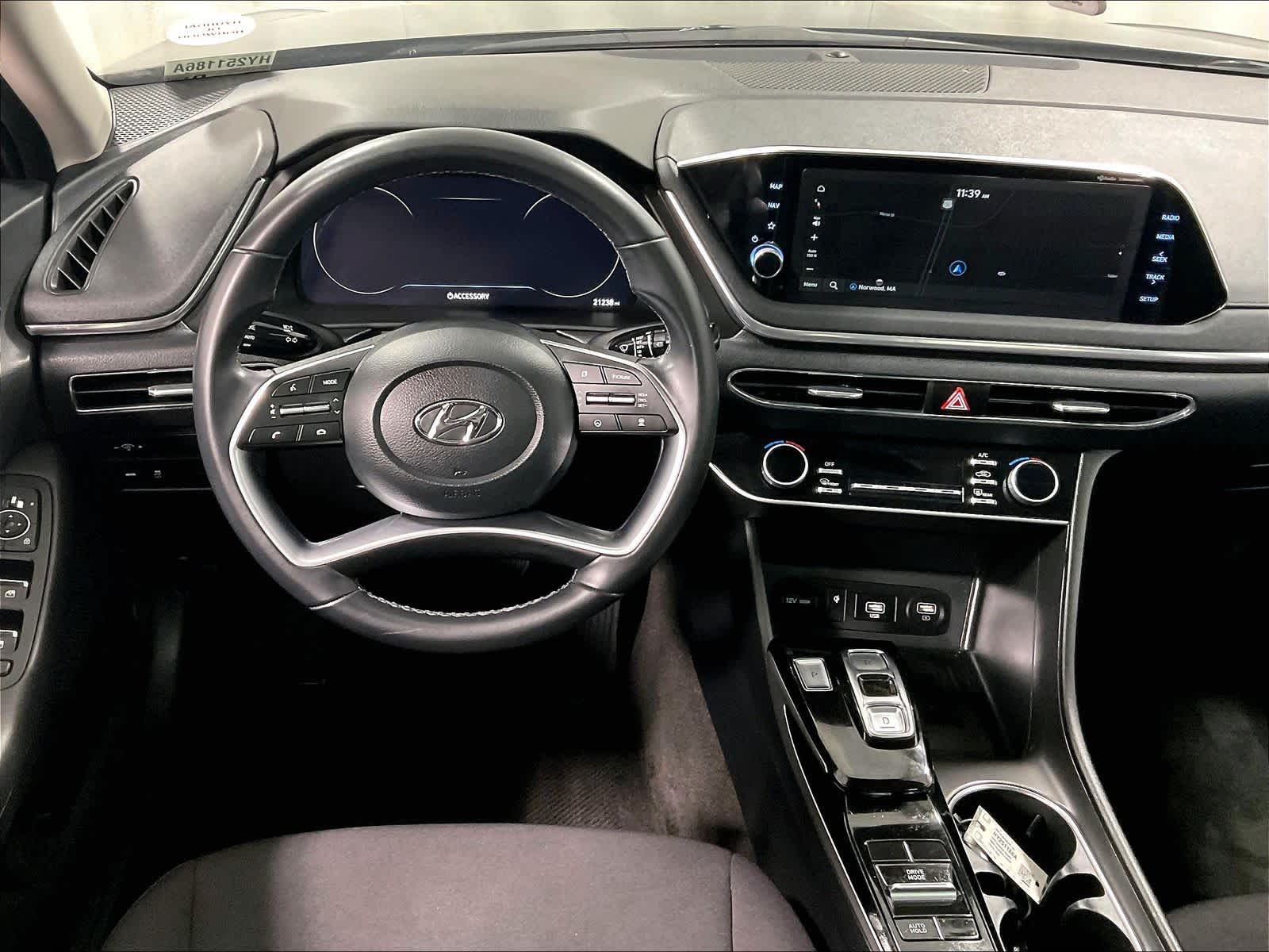 2023 Hyundai Sonata SEL - Photo 17