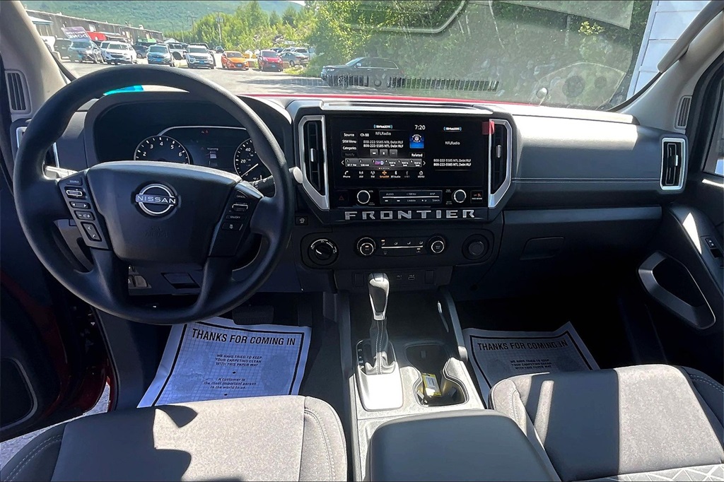 2025 Nissan Frontier SV - Photo 21