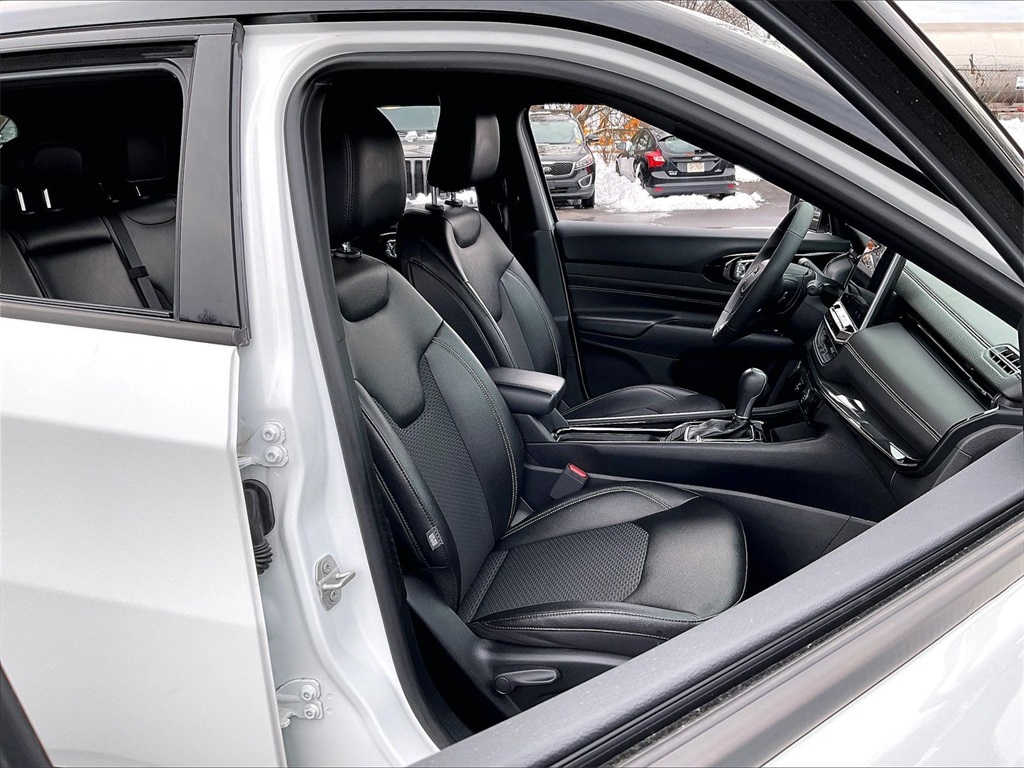 2024 Jeep Compass Latitude - Photo 11