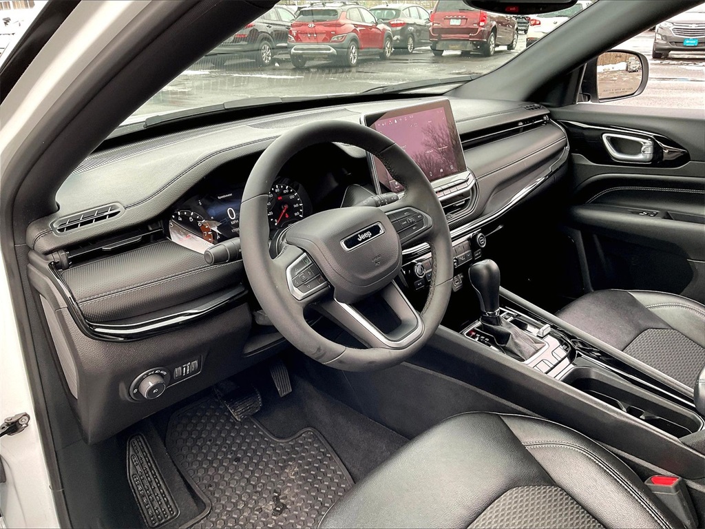 2024 Jeep Compass Latitude - Photo 8