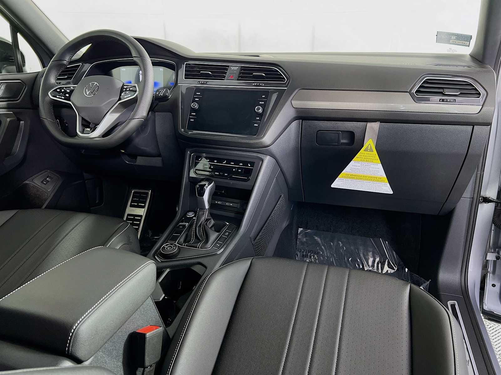 2024 Volkswagen Tiguan SE R-Line Black - Photo 30