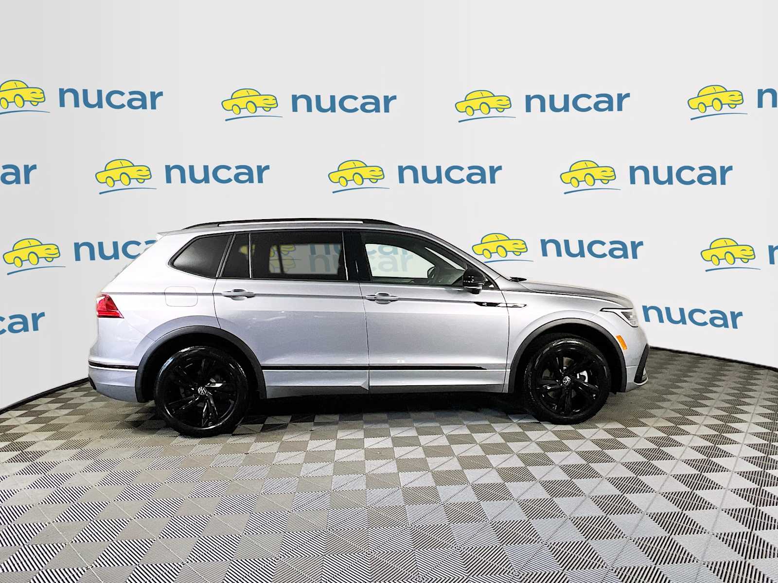 2024 Volkswagen Tiguan SE R-Line Black - Photo 8