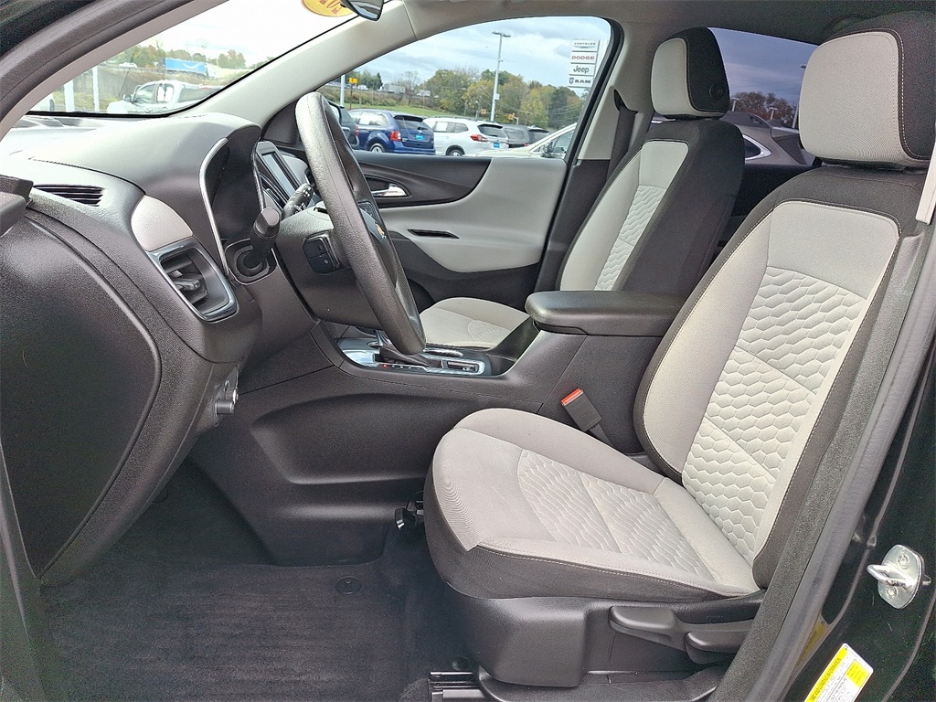 2020 Chevrolet Equinox LS - Photo 14