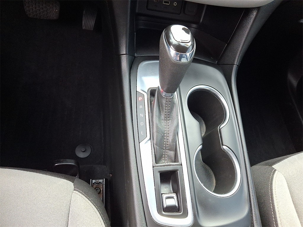 2020 Chevrolet Equinox LS - Photo 15
